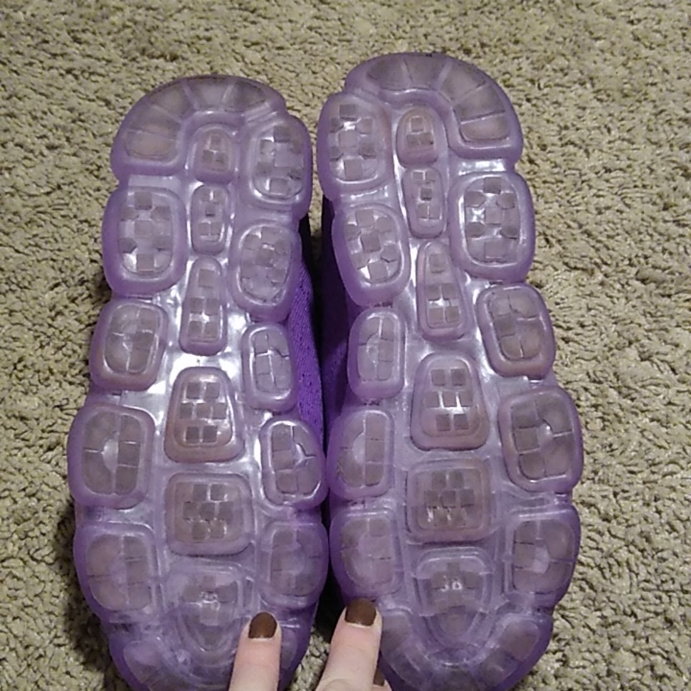 Women's size 9 woven purple sneakers - Picture 7 of 7